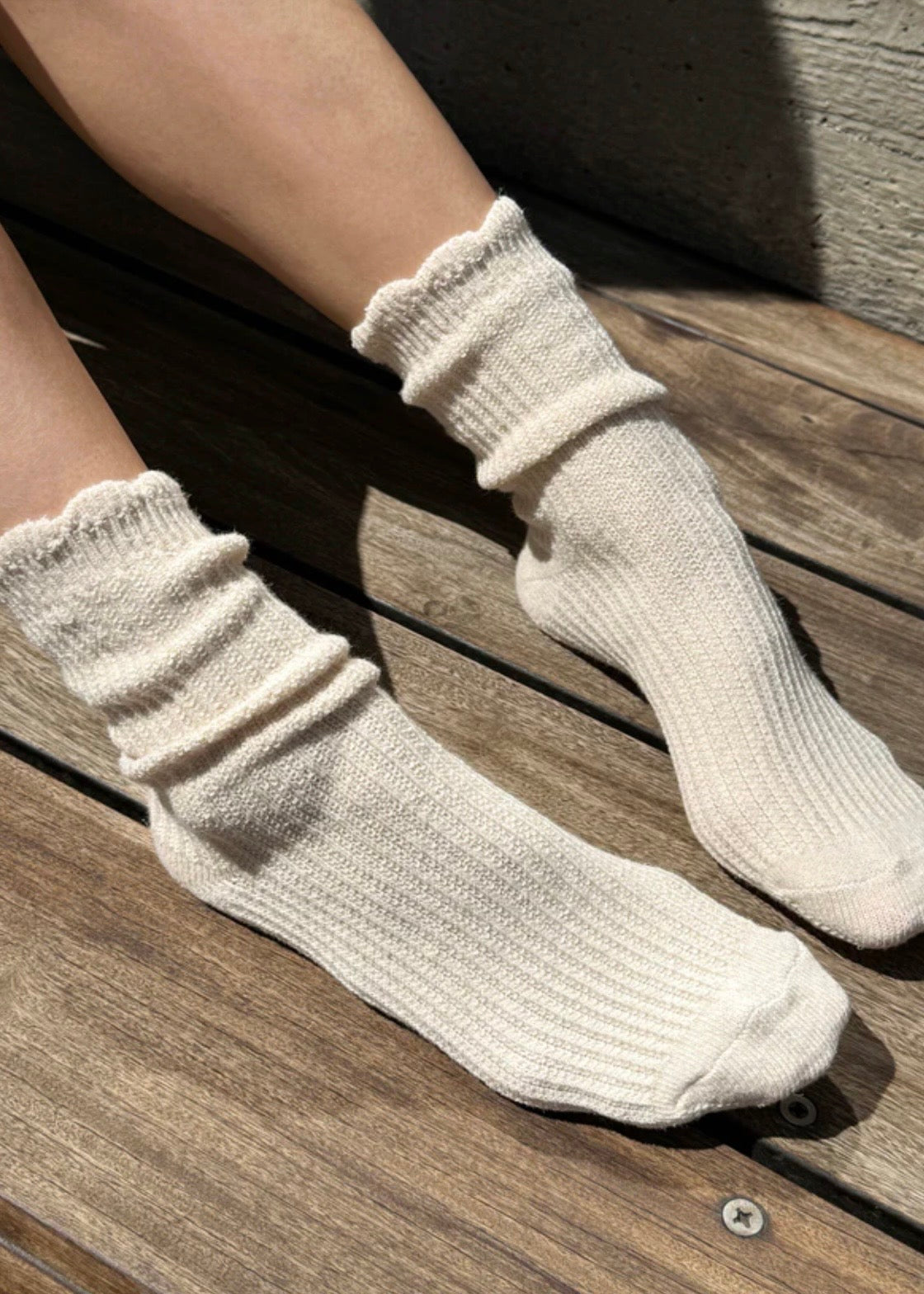 Linen Scallop Socks