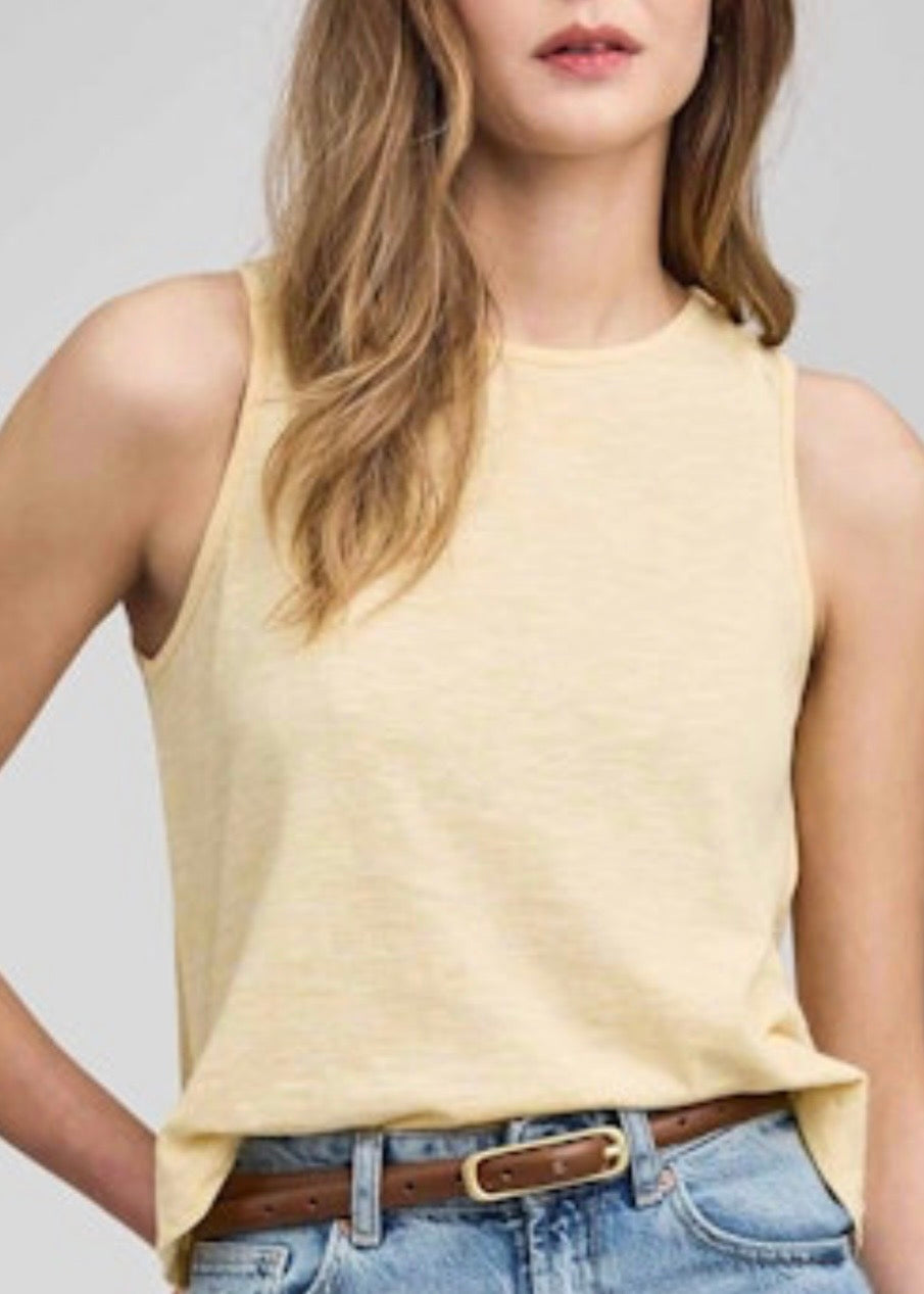 Lumi Tank