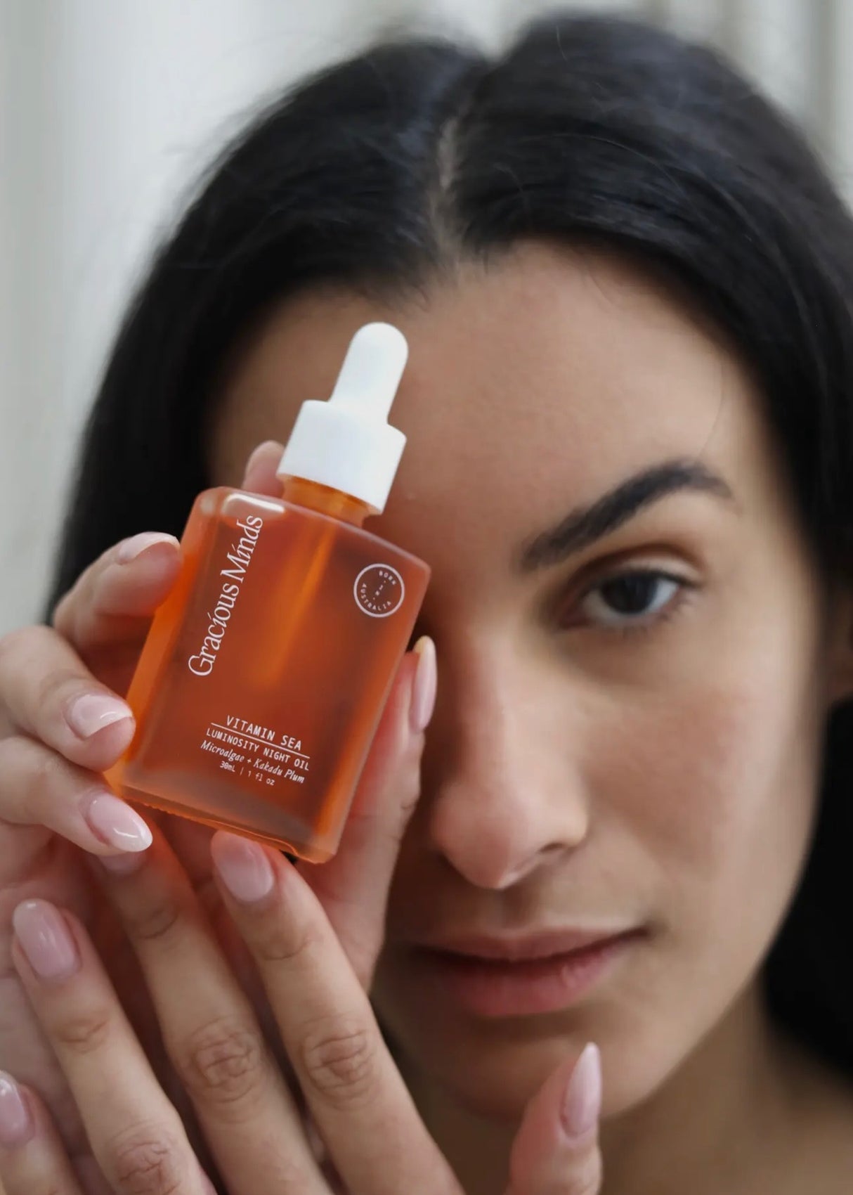 Vitamin Sea Luminosity Night Oil