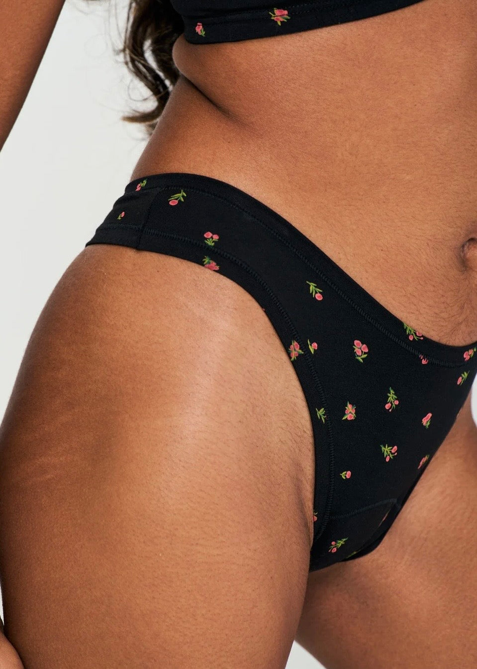 Huha Dipped Thong