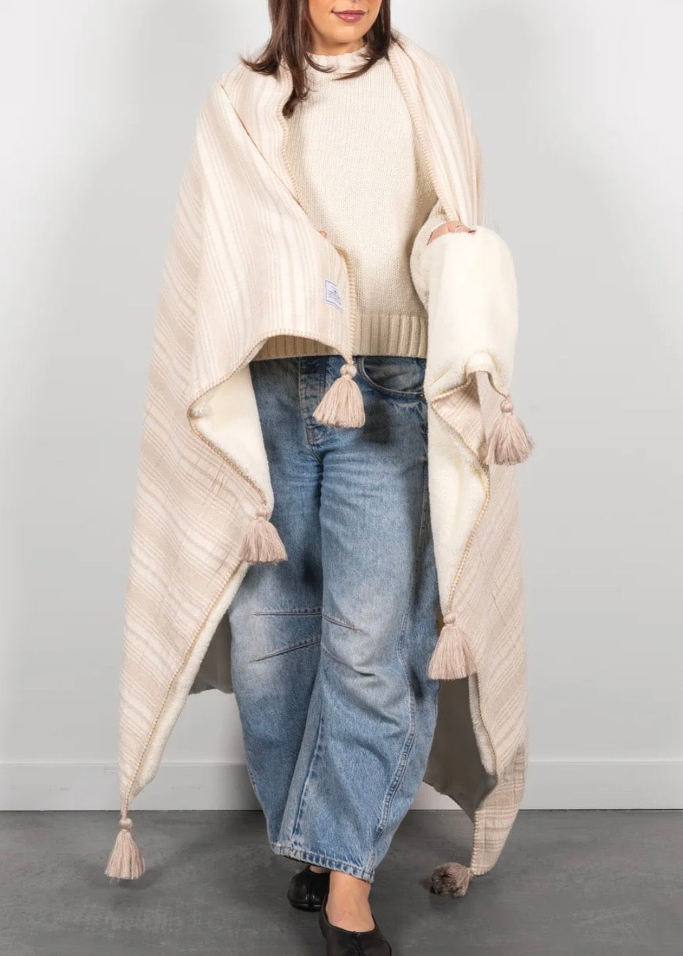 THE RIGGS | Fleece Lined Throw Regular price