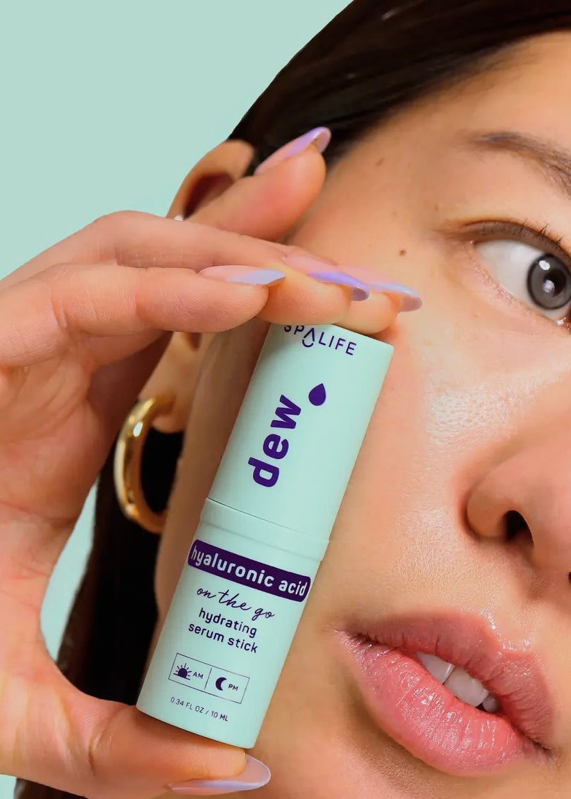 Dew Hyaluronic Acid Hydrating Serum Stick