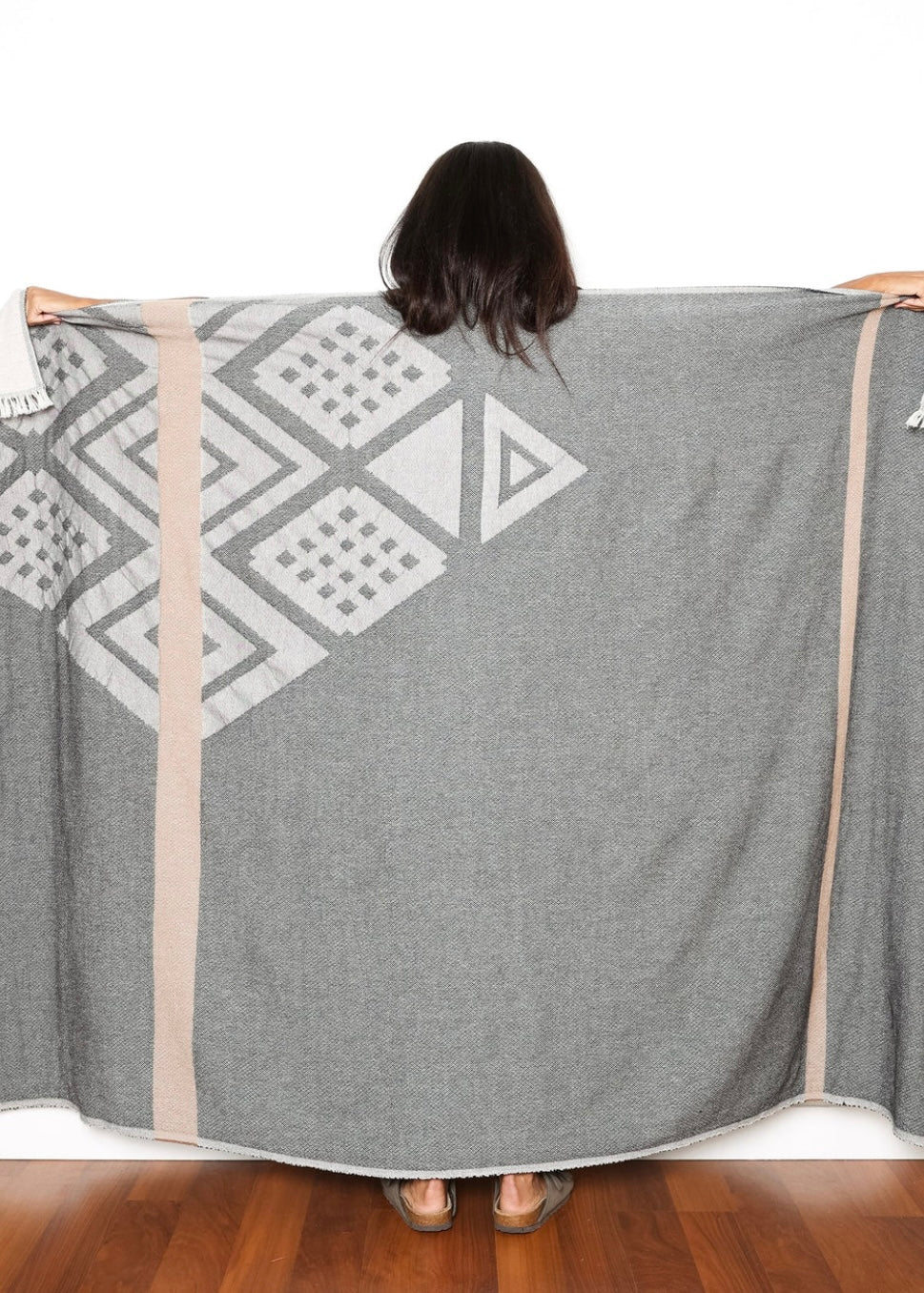 The Malin Wool Blend Throw