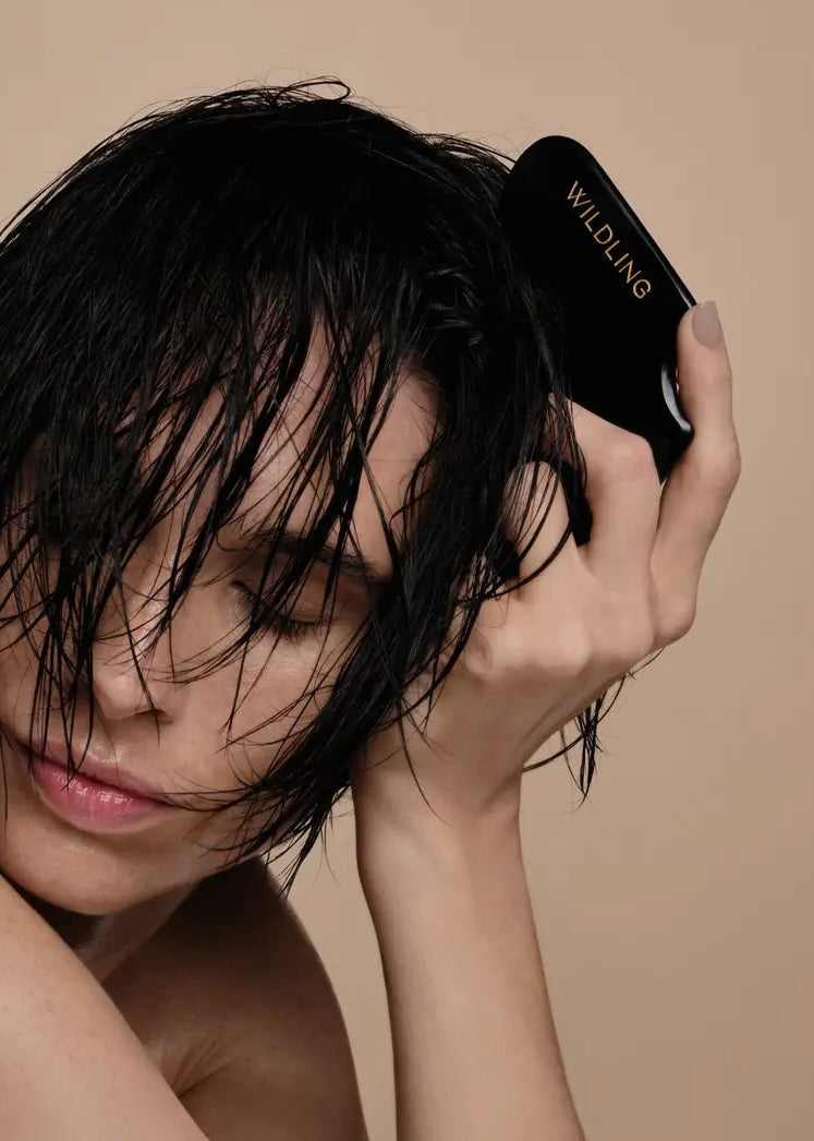 Empress Gua Sha Stimulating Scalp Comb