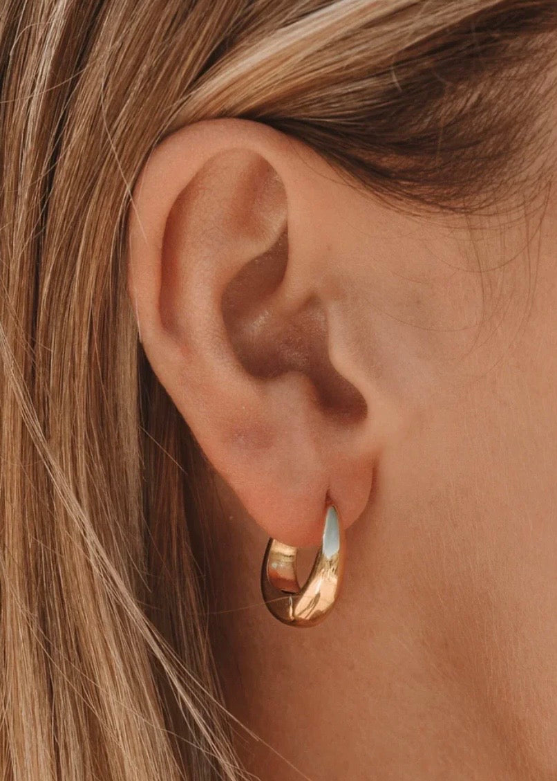 Everyday Twisted Hoops
