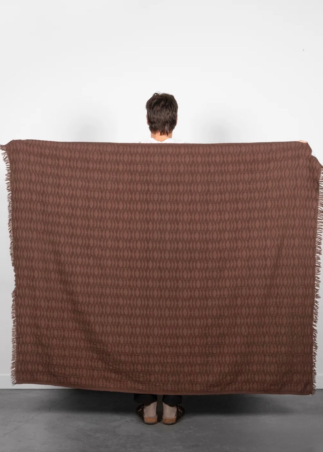 THE ARNELL | Ikat Weave Lightweight Throw