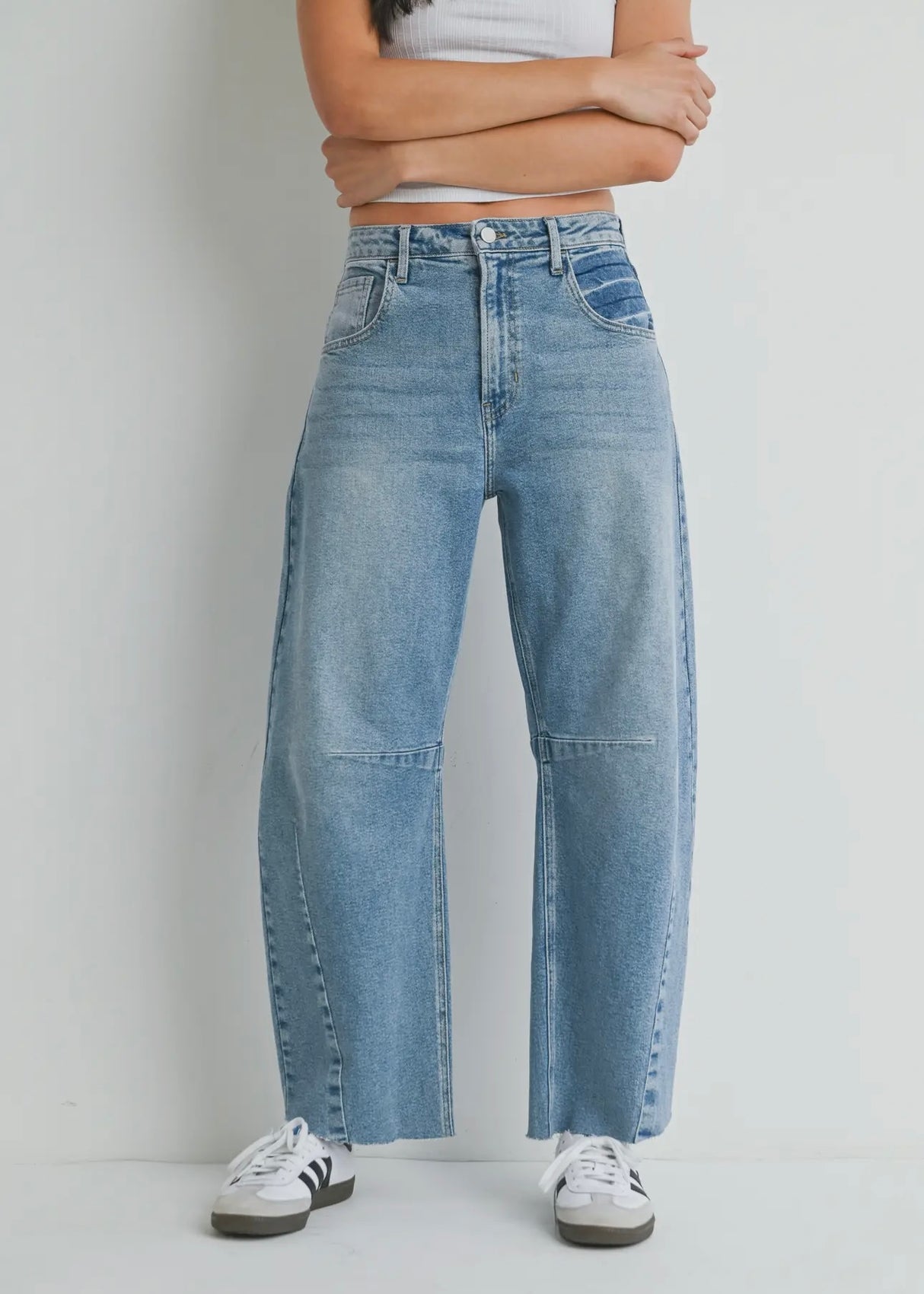 Barrel Jean w/ Seams