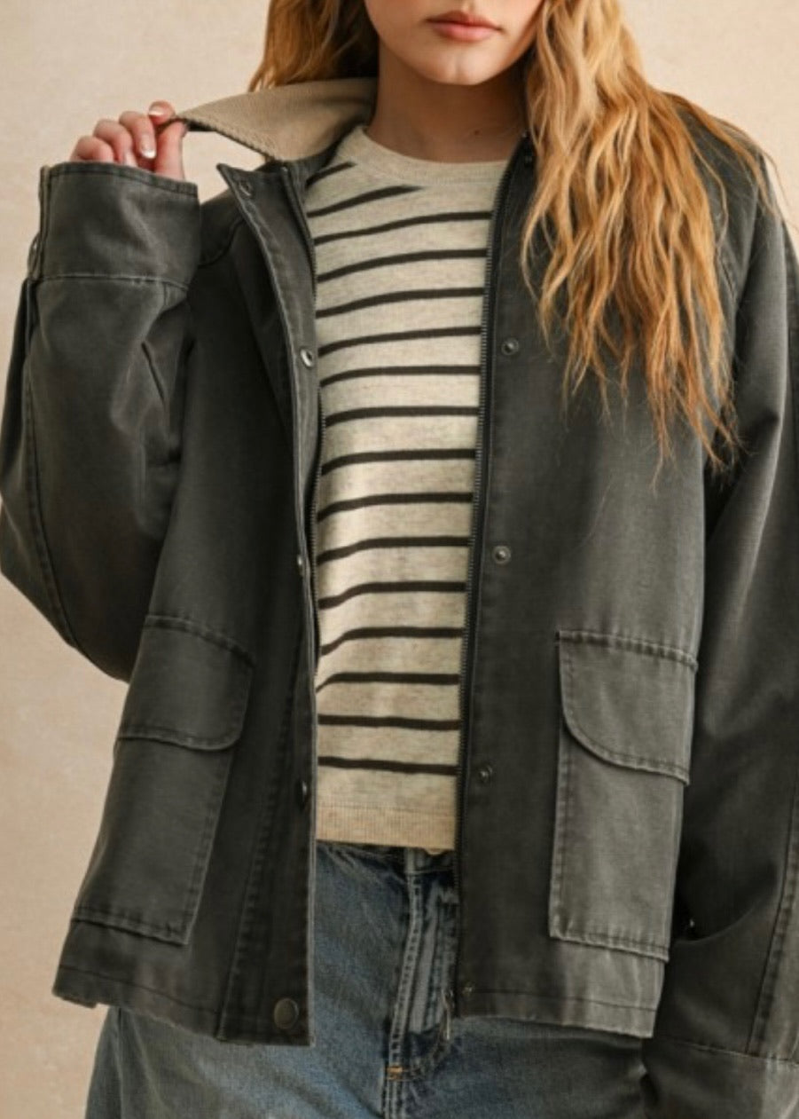 Collar Contrasted Utility Jacket