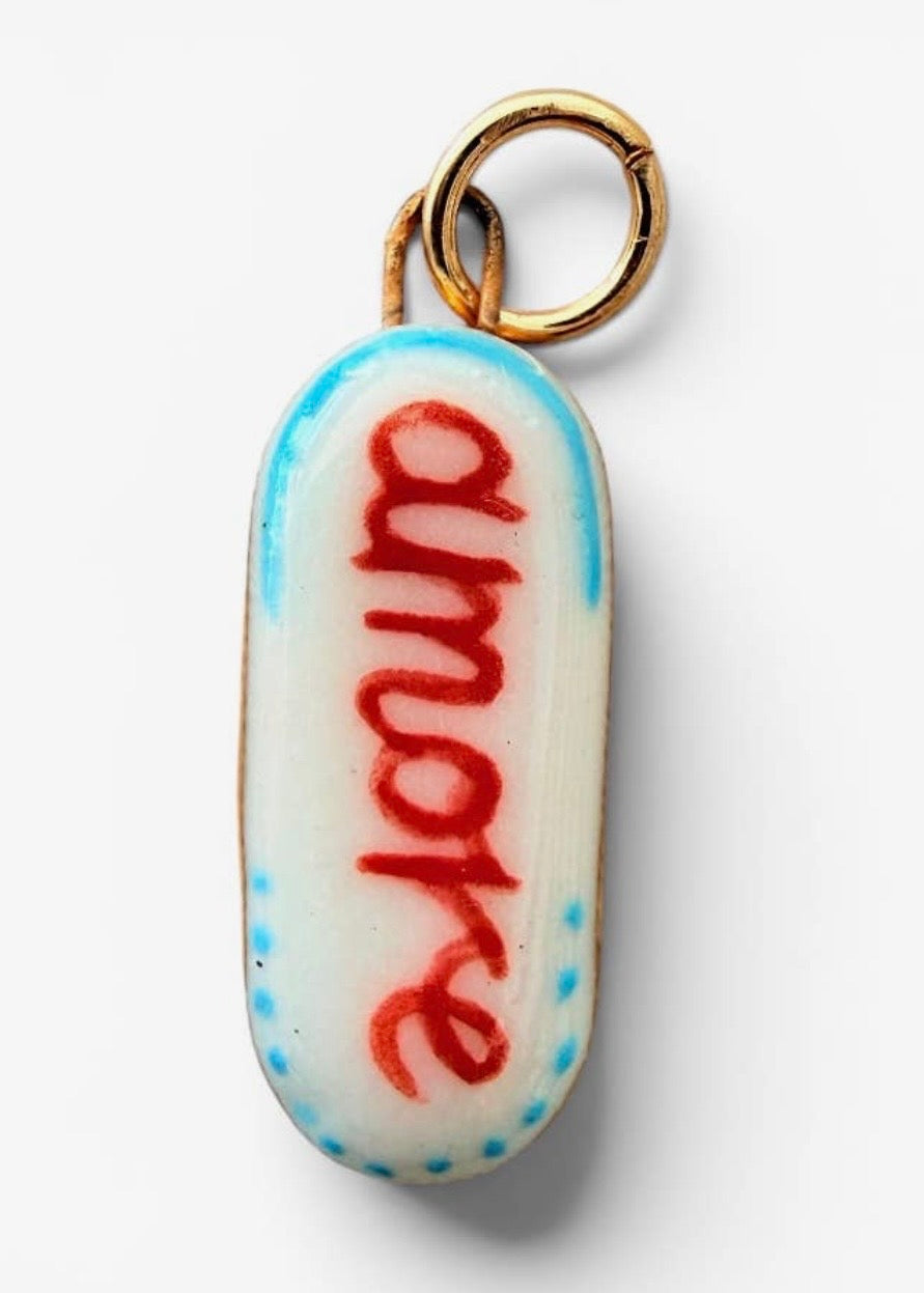 “Amore” Bar Charm