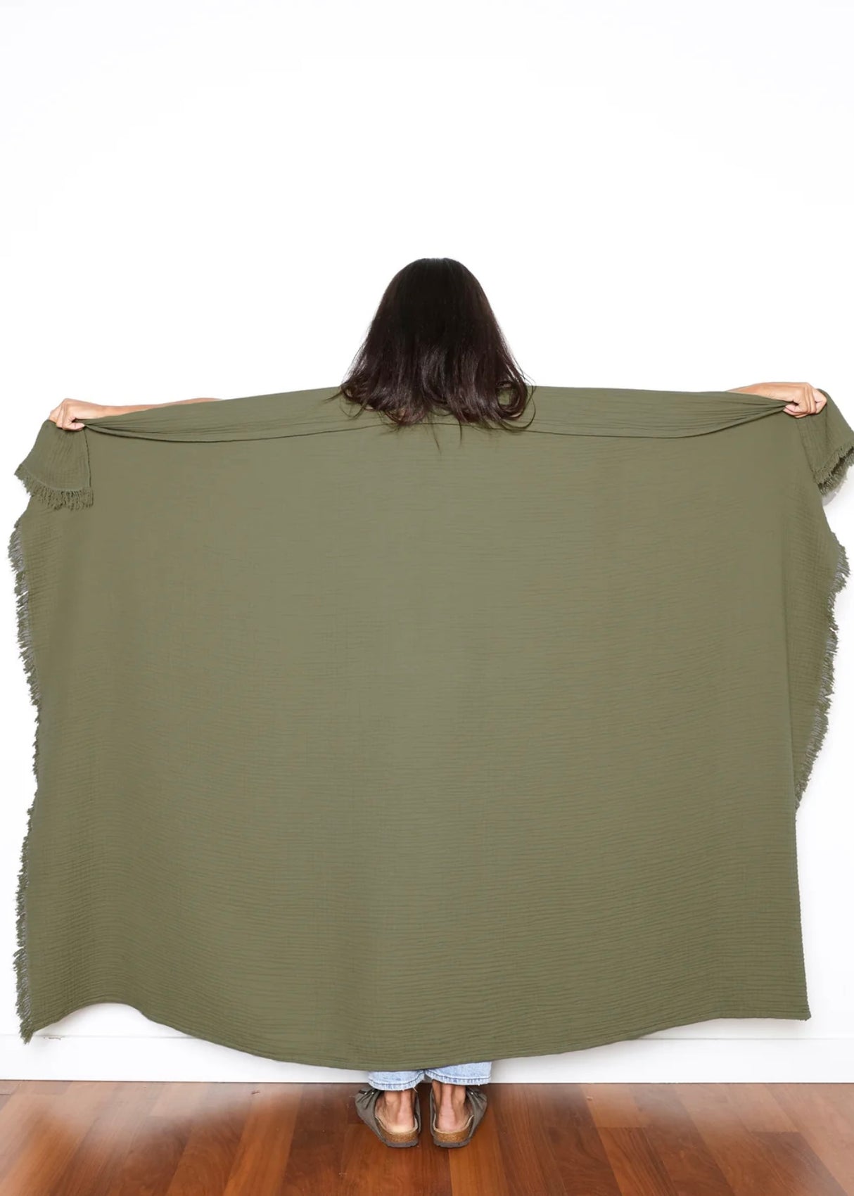 The Capella Muslin Throw