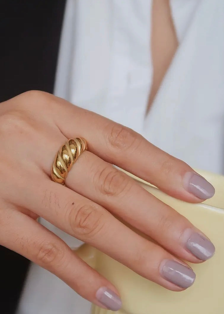 Croissant Dome Ring
