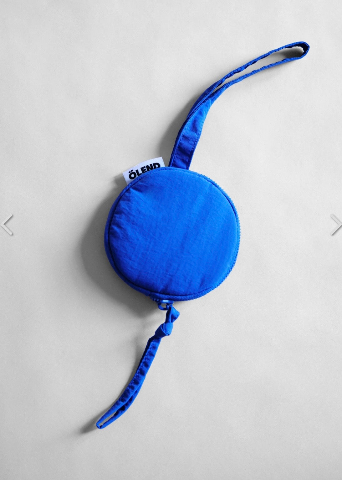 *pre-order Aug 15 Circular Mini Purse