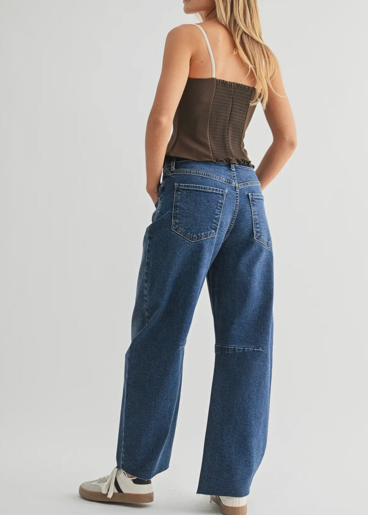 Barrel Jean w/ Seams