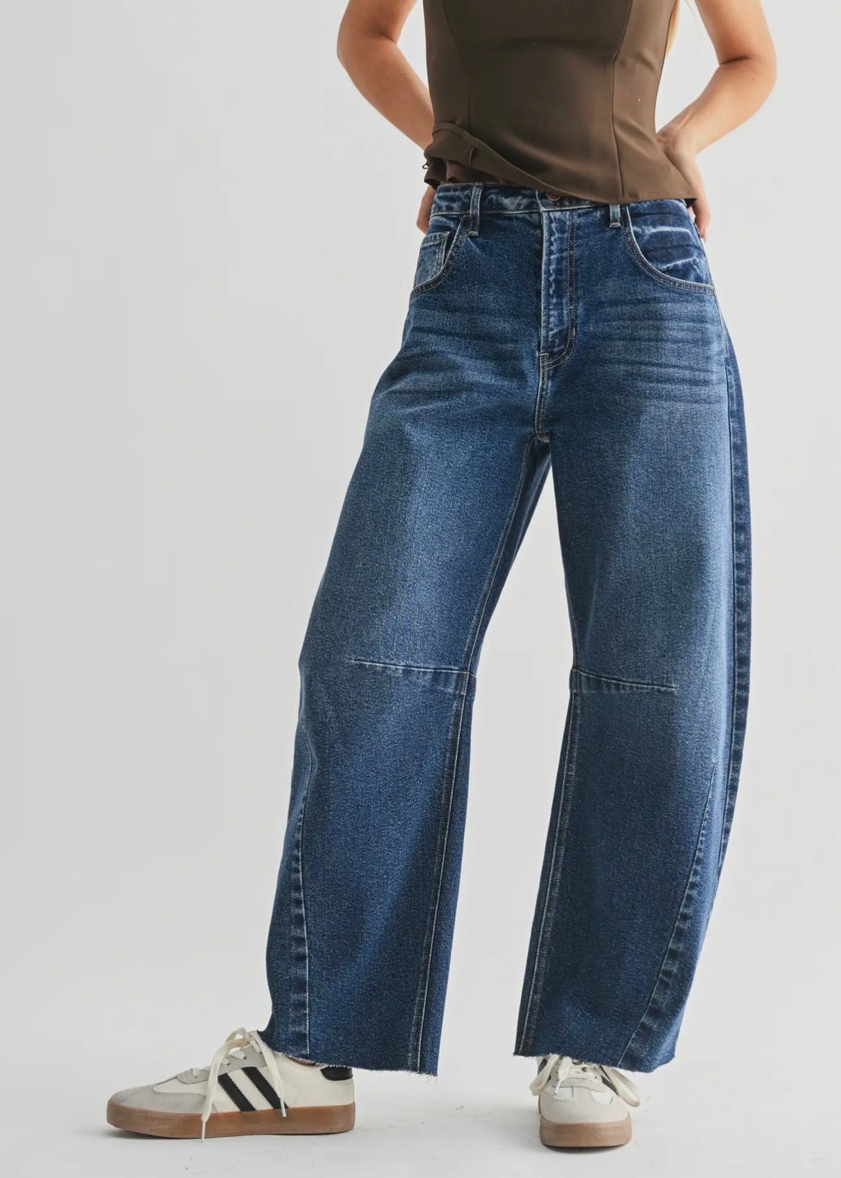 Barrel Jean w/ Seams