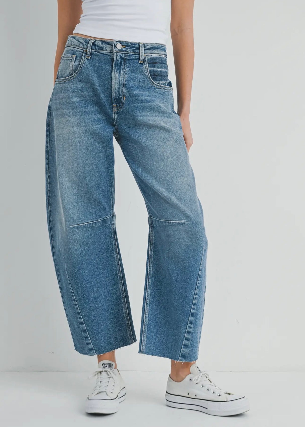Barrel Jean w/ Seams