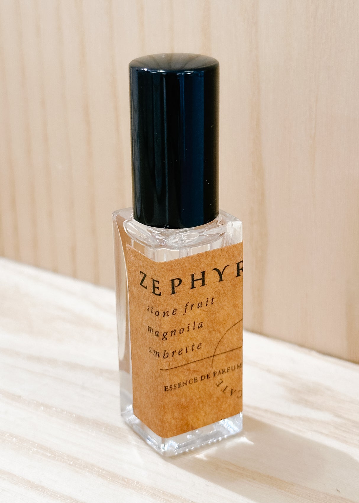 Essence-de-Parfum - Zephyr