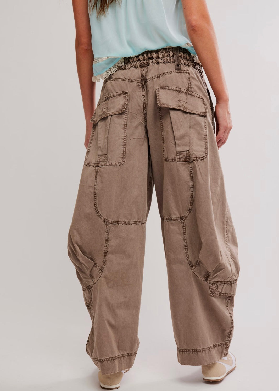 Onset Parachute Pant