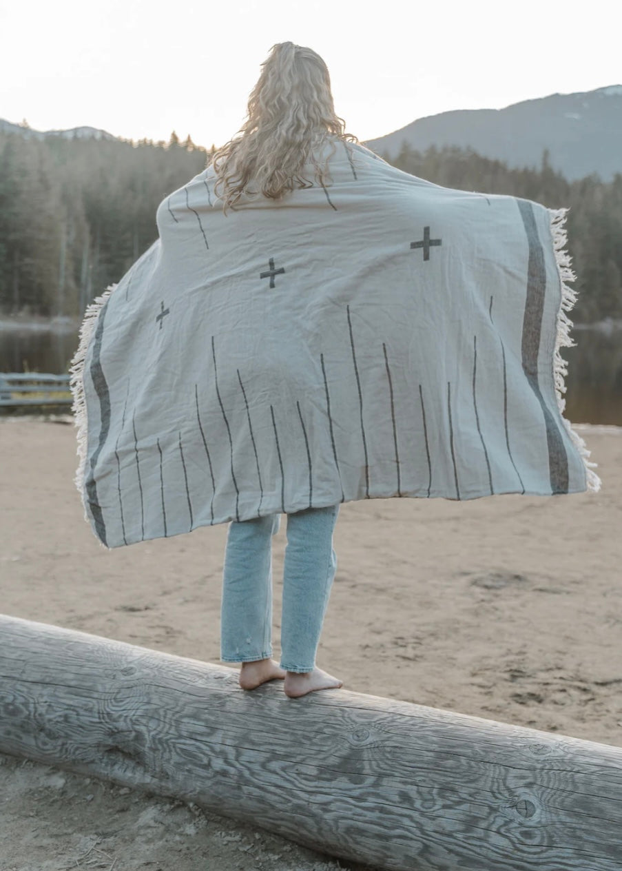 The Alps Fleece Throw