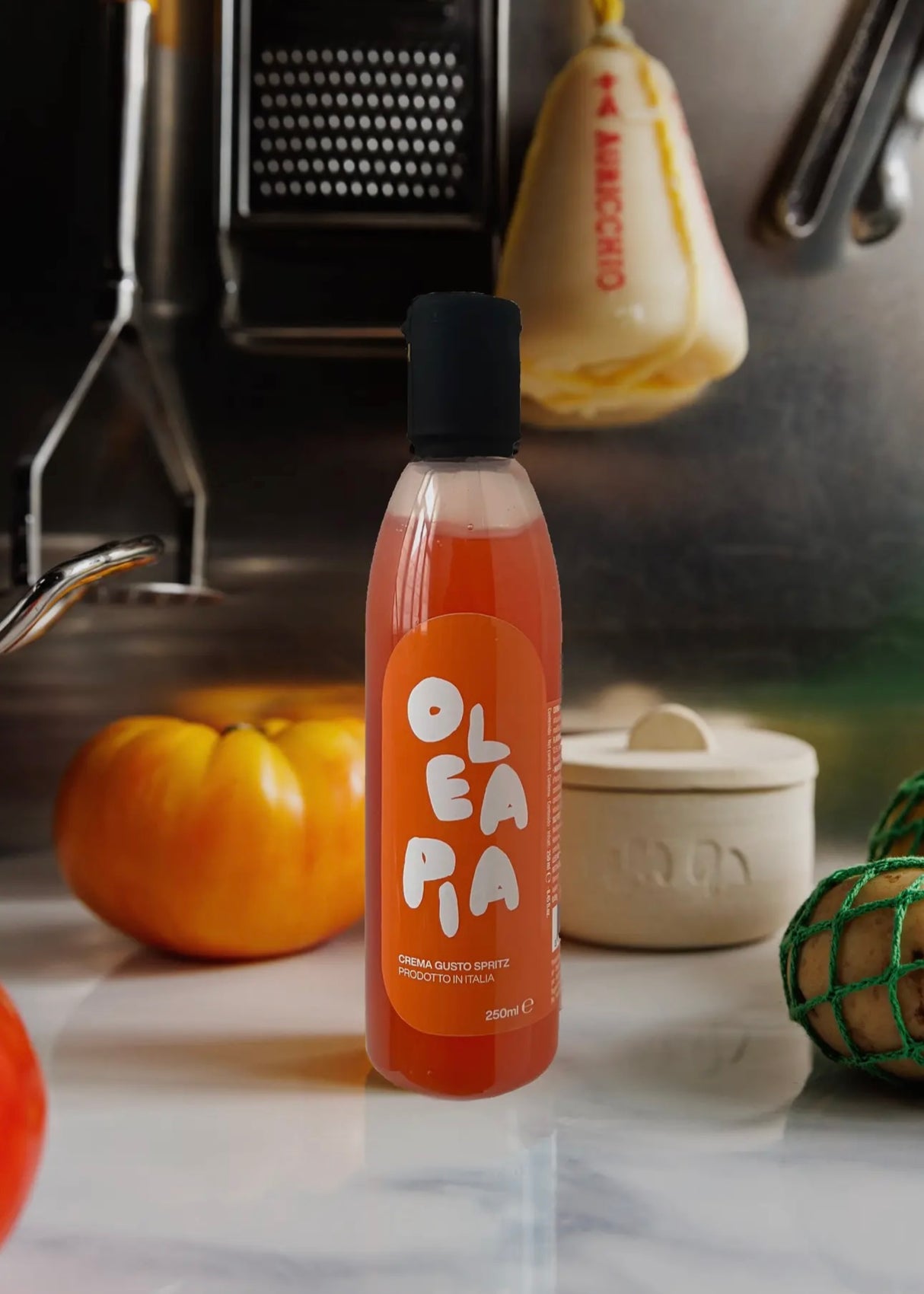 Balsamic Vinegar Cream with Spritz