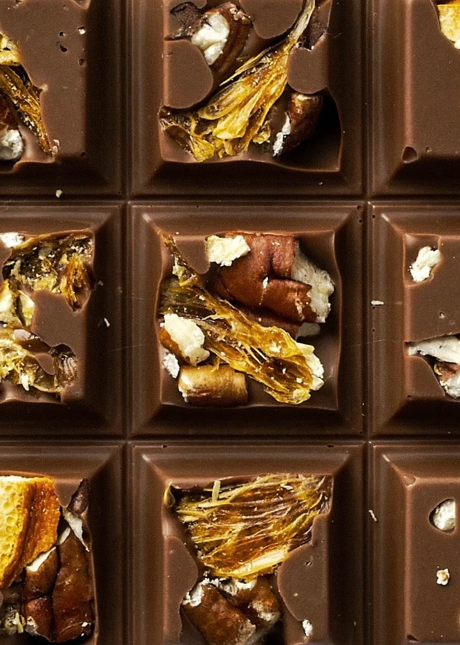 Milk Chocolate Roasted Pecan & Orange Peekaboo Bar