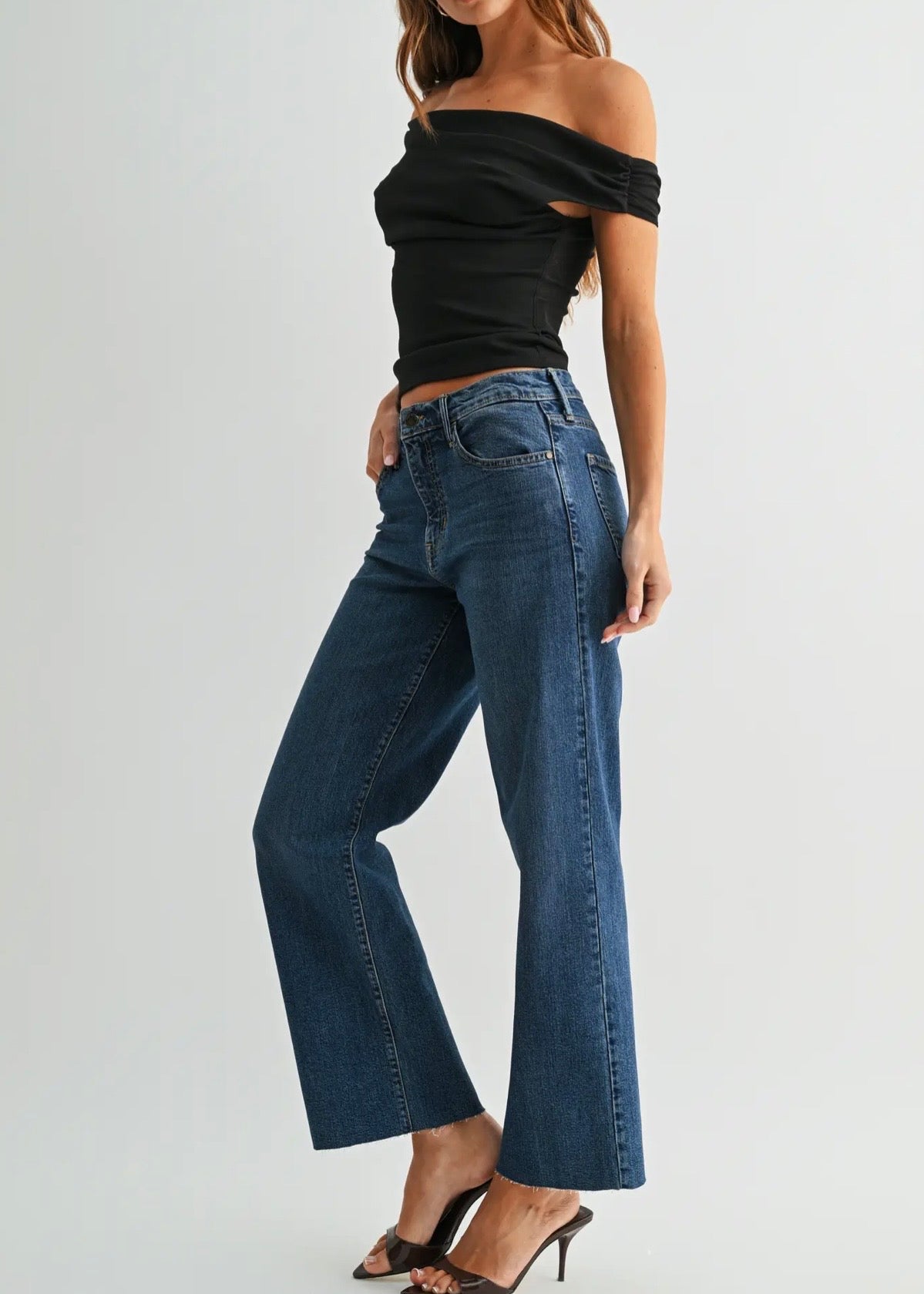 Classic Straight Leg with Scissor Cut Hem