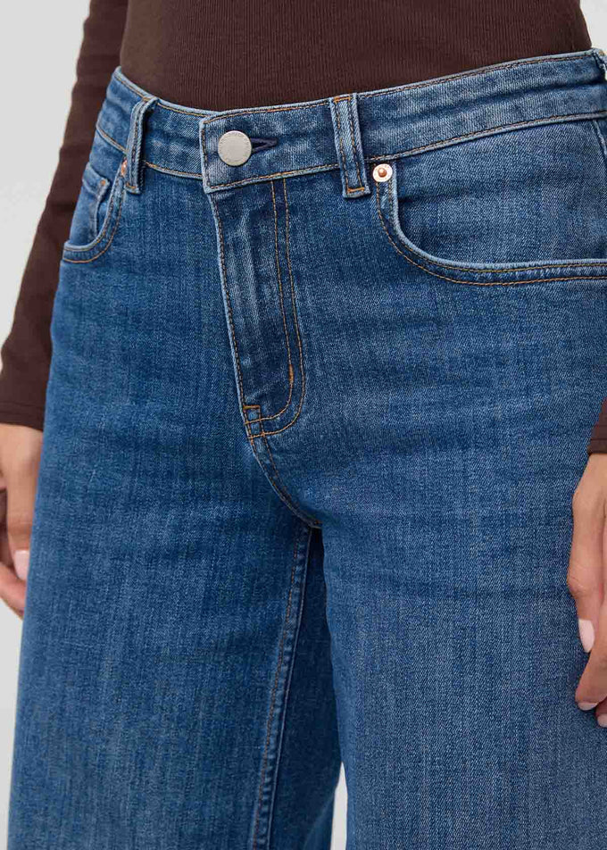 Performance Denim+ Loose Straight