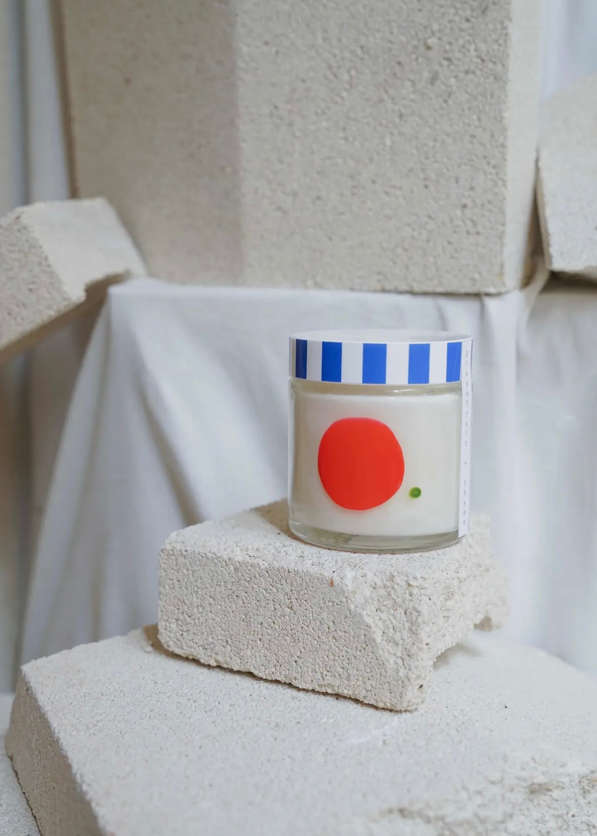 Grapefruit and Thyme Candle