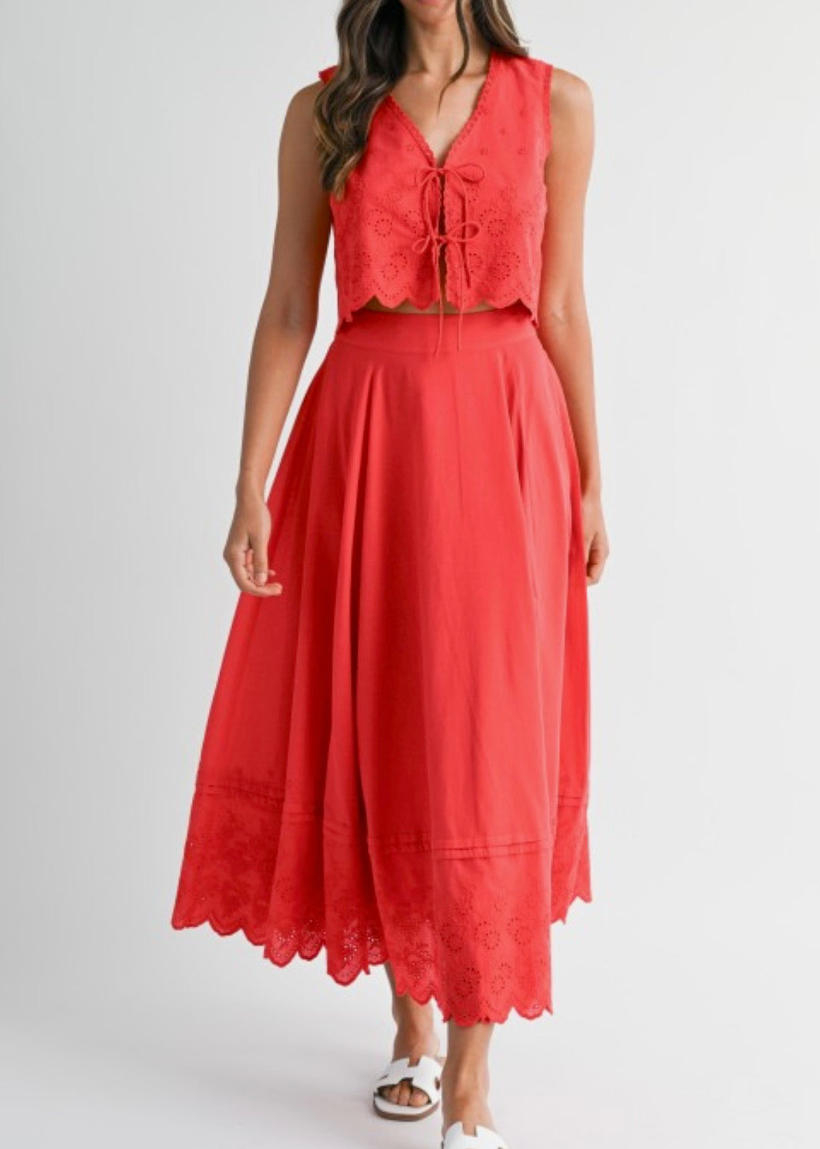Emari Eyelet Set