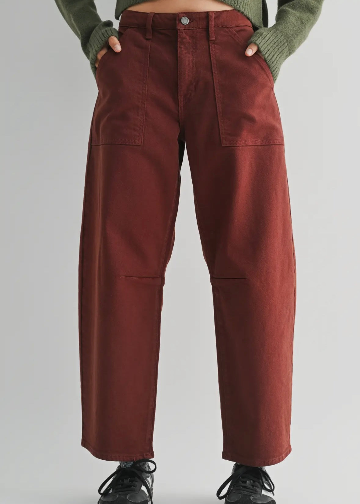 Utility Seamed Barrel Jean