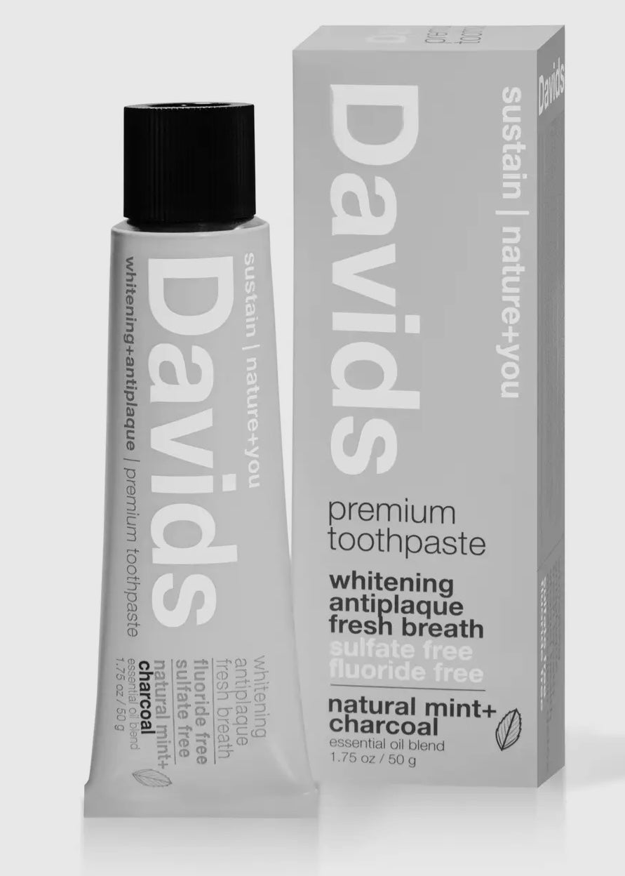 Davids Travel Size Premium Toothpaste / Charcoal+Peppermint