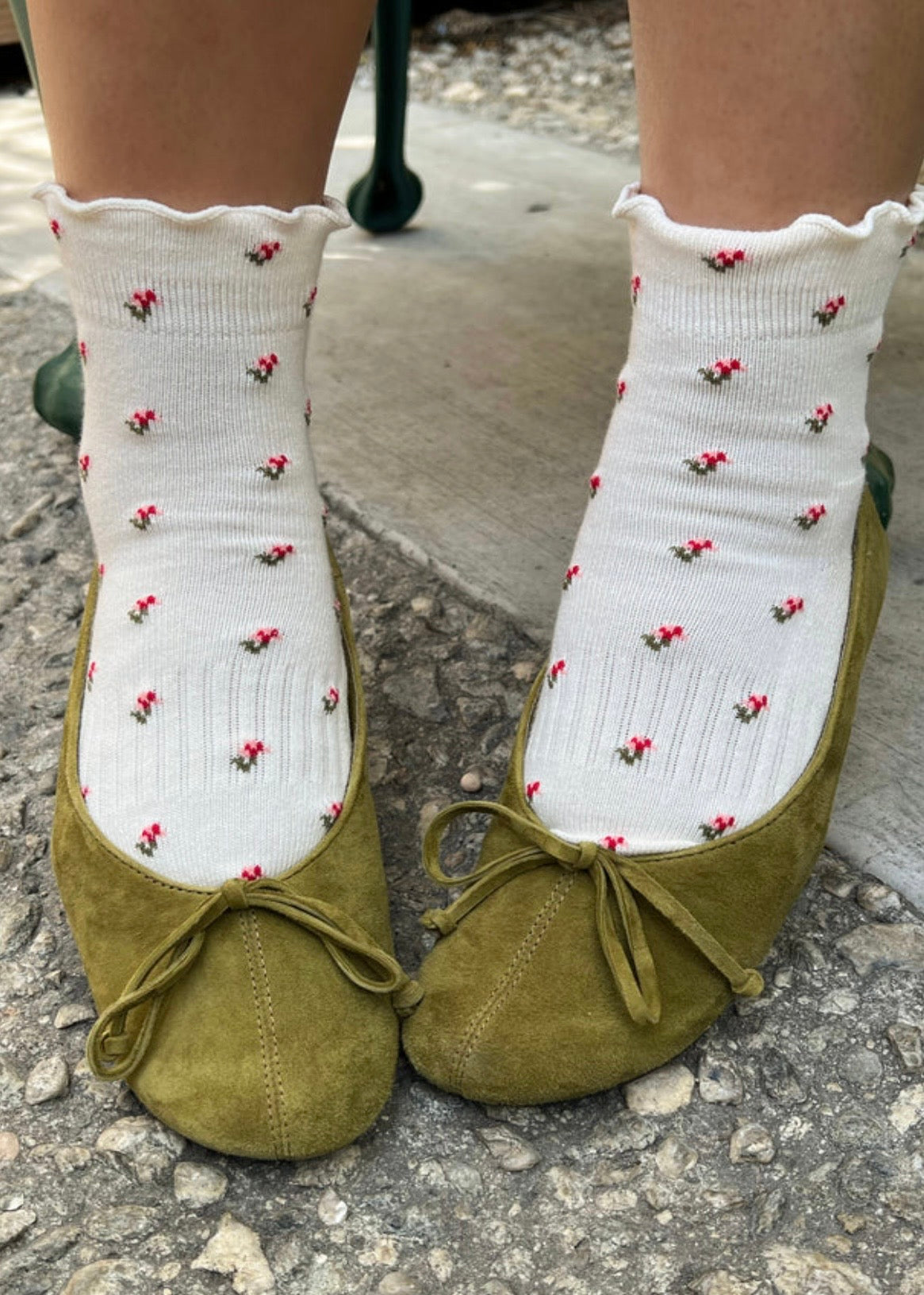 Petal Ruffle Hugger Sock