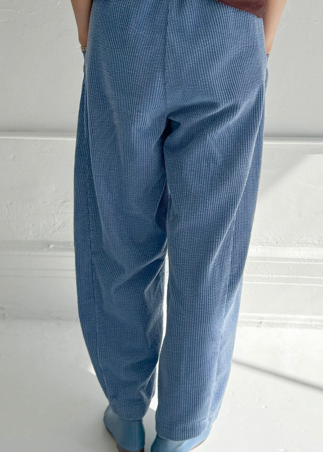 *pre-order Soft Corduroy Arc Pants