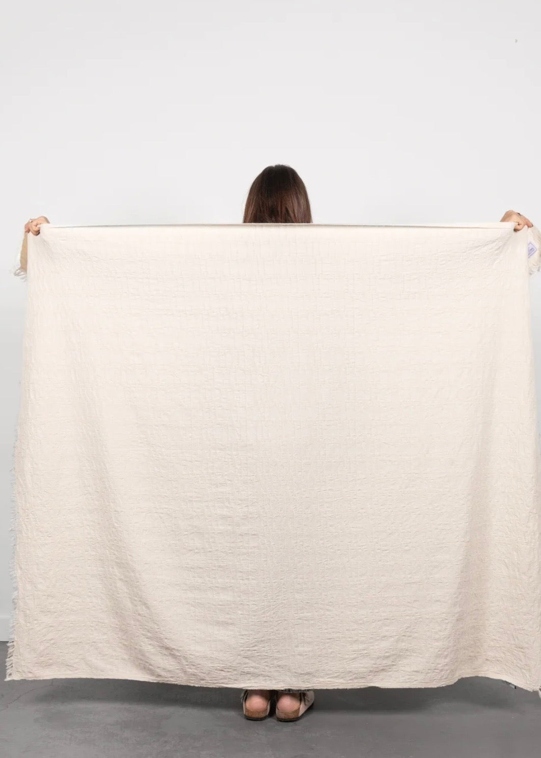THE ARNELL | Ikat Weave Lightweight Throw