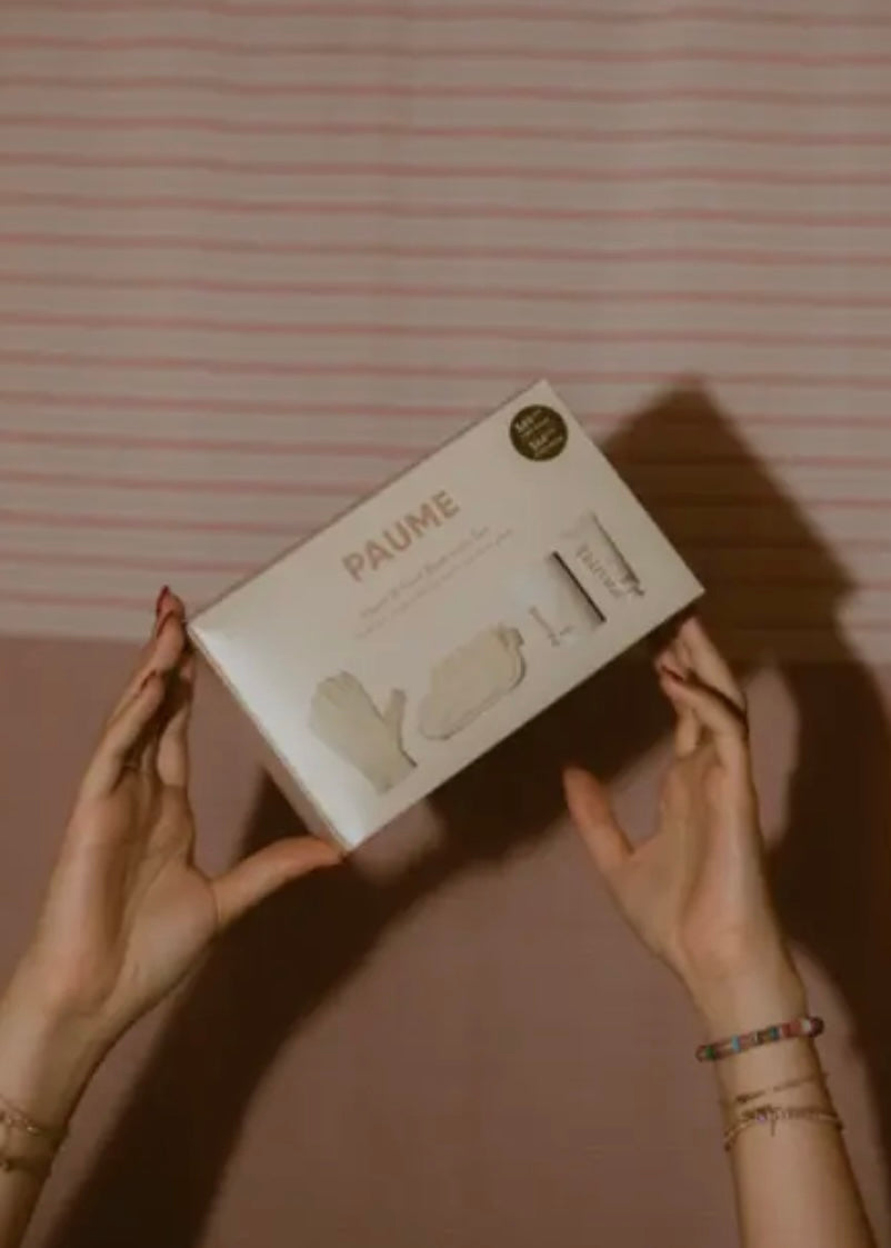 Hand & Foot Essentials Boxed Set