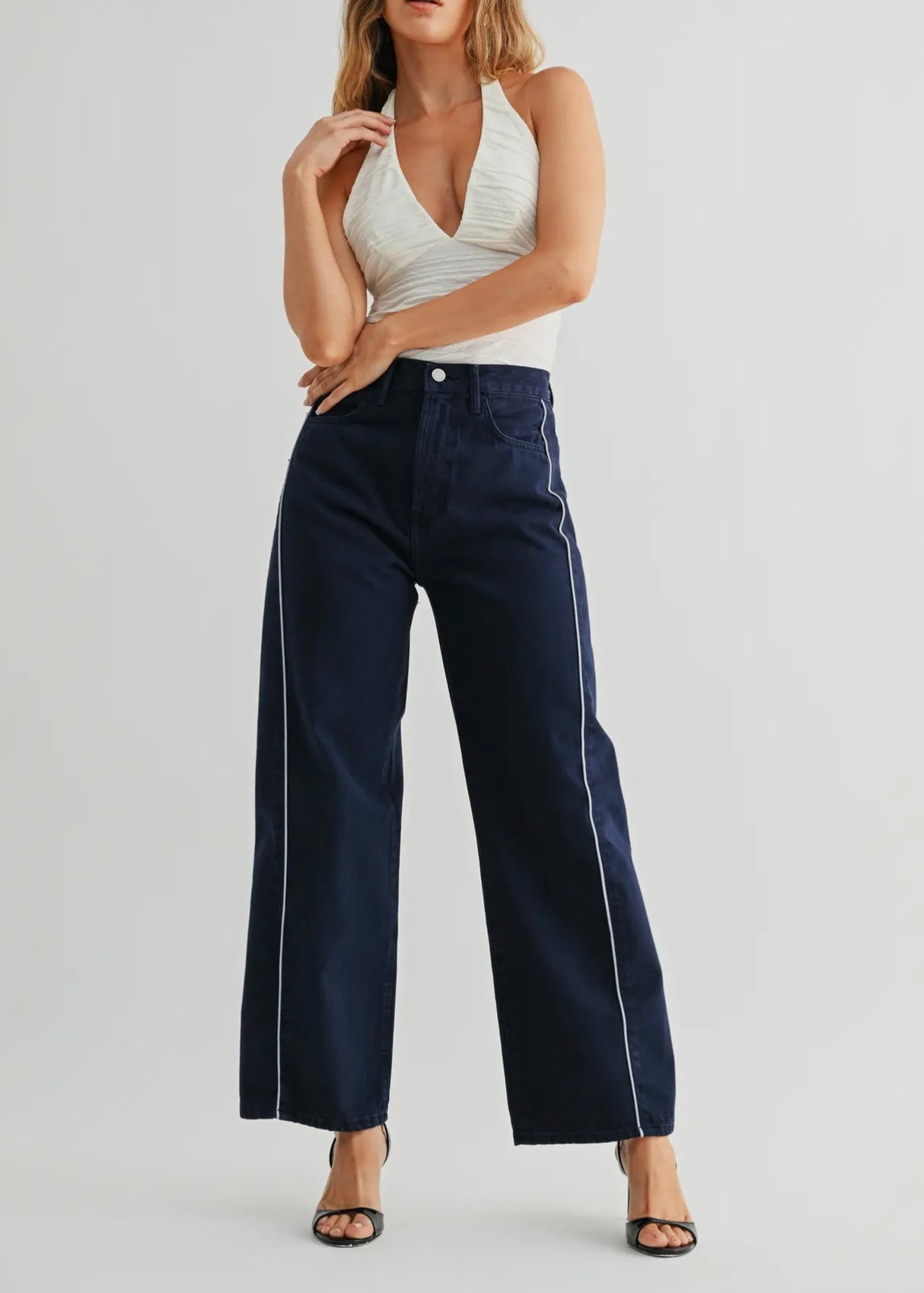 Twisted Seamed Barrel Jean