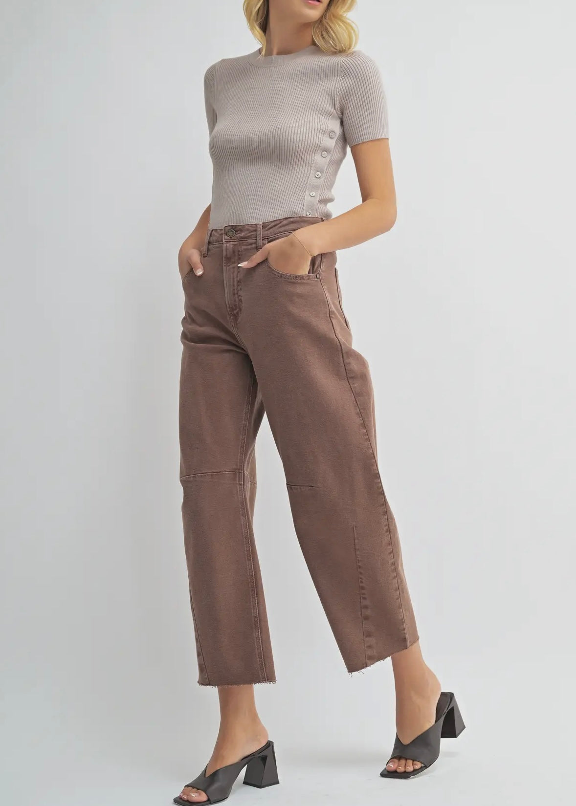 Barrel Jean w/ Seams