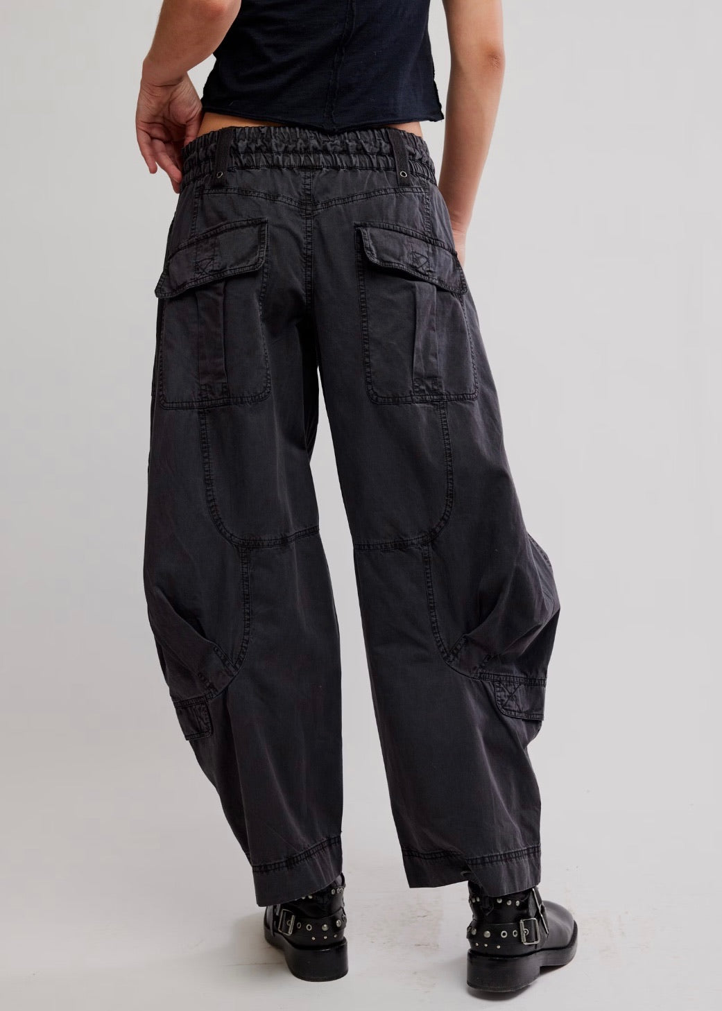 Onset Parachute Pant