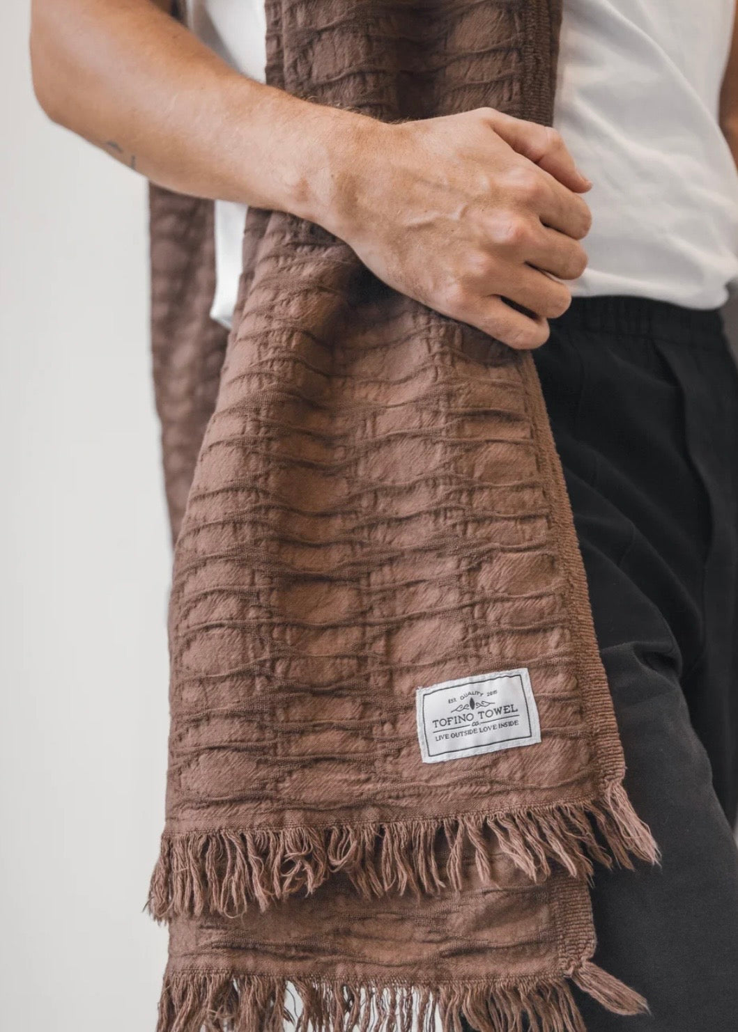THE ARNELL | Ikat Weave Lightweight Throw