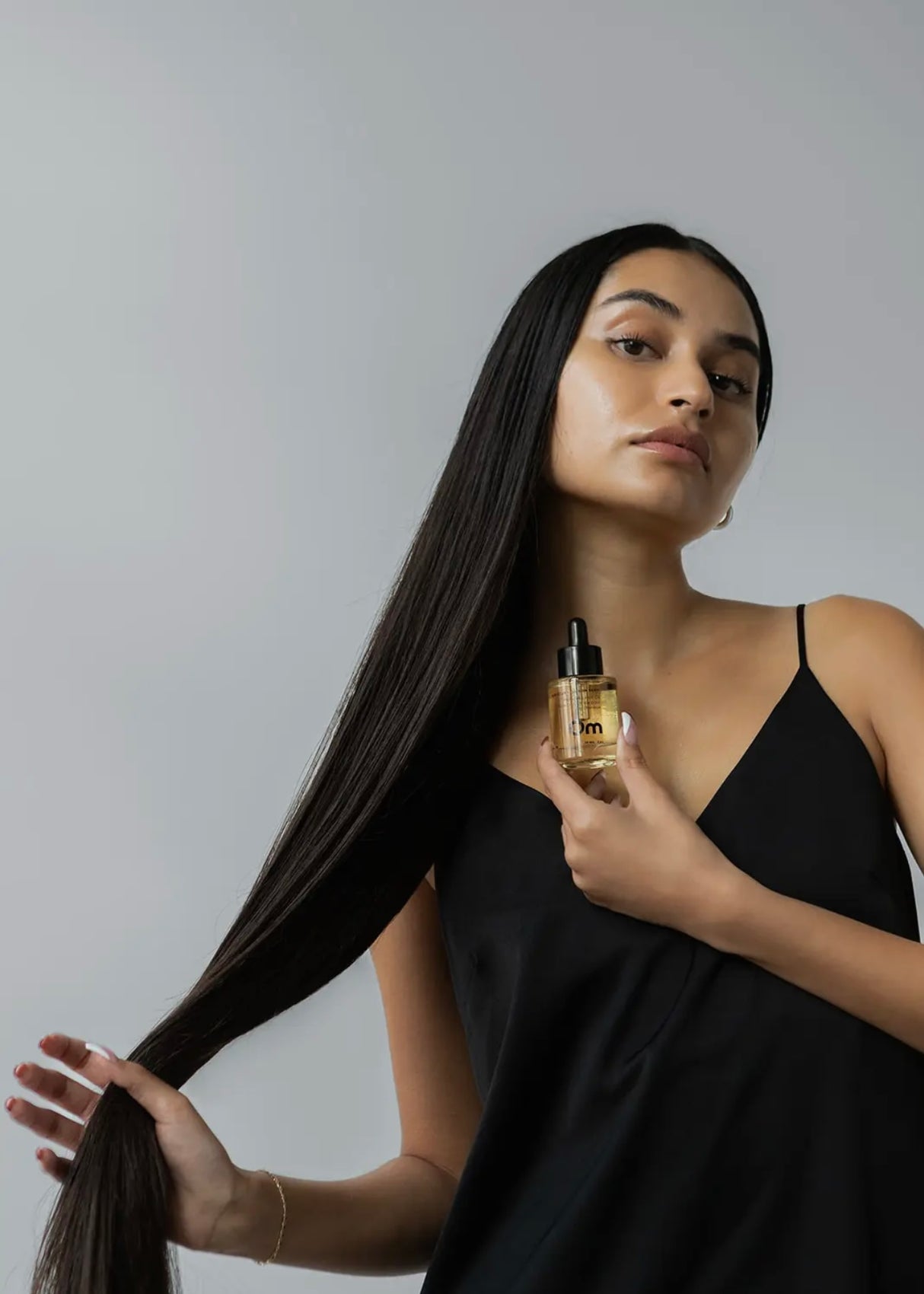 Hibiscus + Daikon Seed Protective Hair Oil