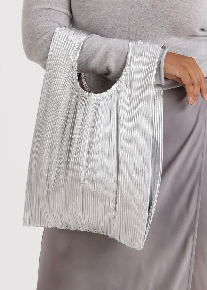 Pleated Baggu