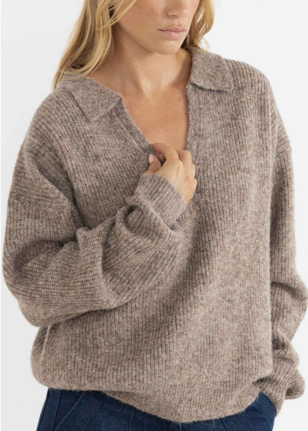 Quinn V-Neck Collared Jumper