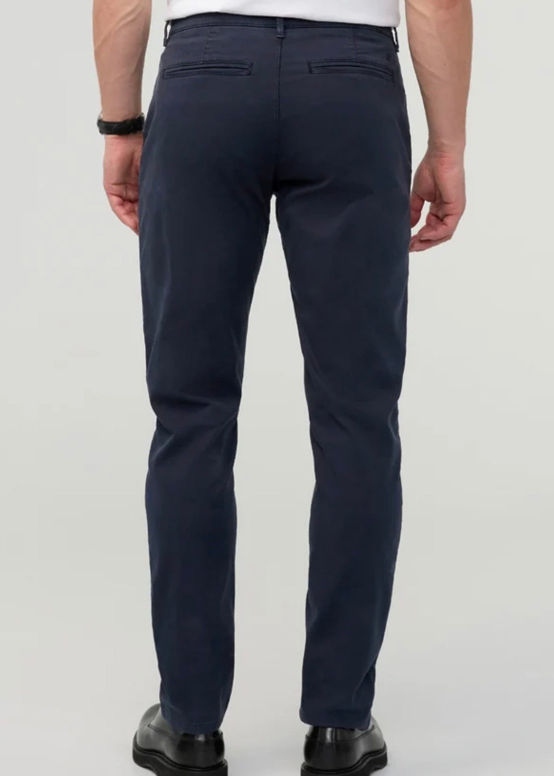 Live Lite Athletic Taper Chino