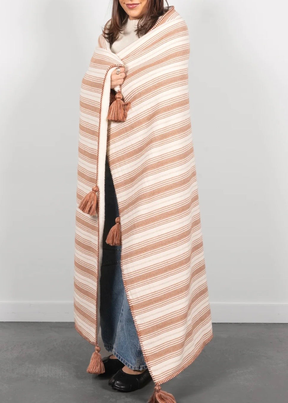 THE RIGGS | Fleece Lined Throw Regular price