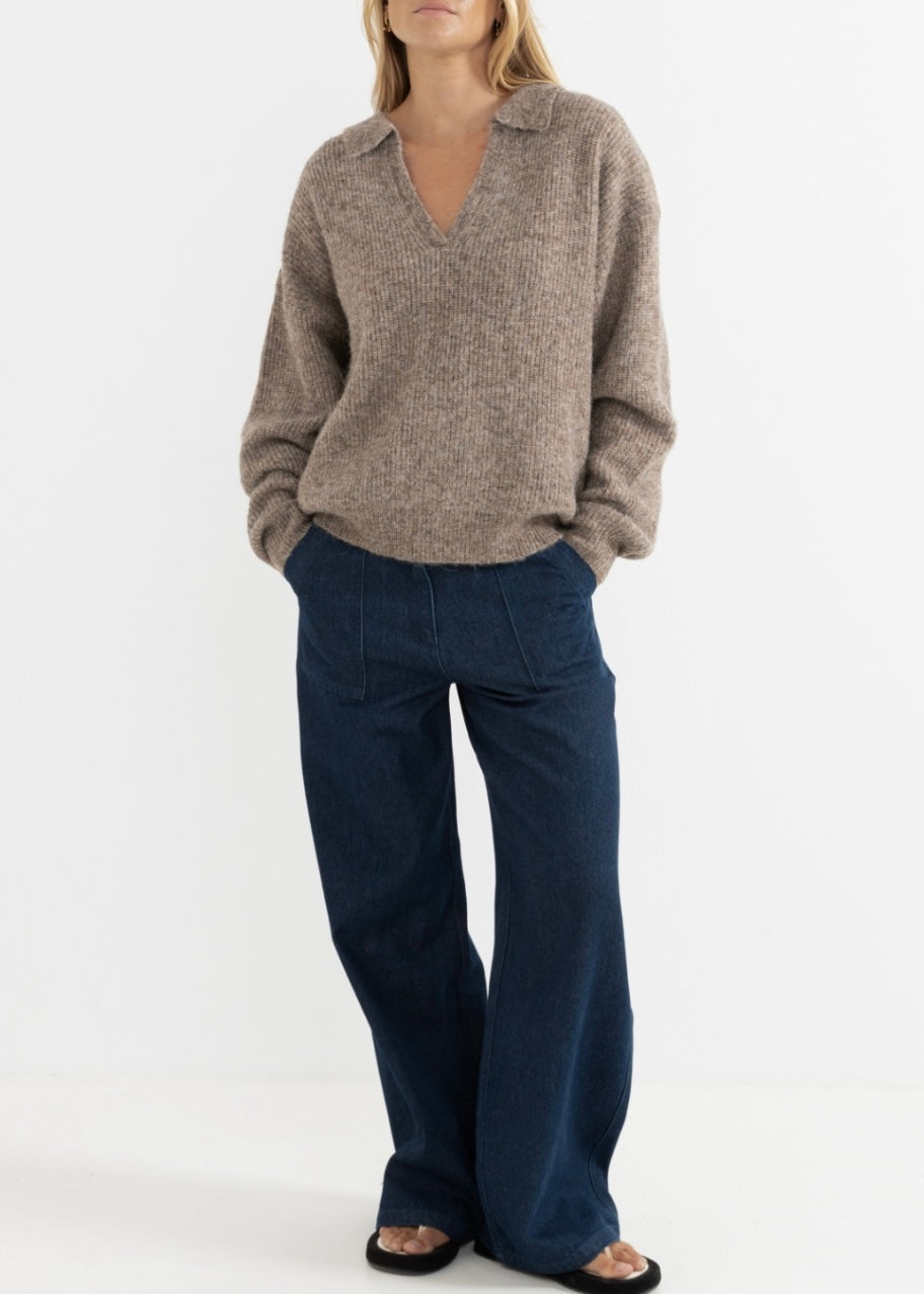 Quinn V-Neck Collared Jumper