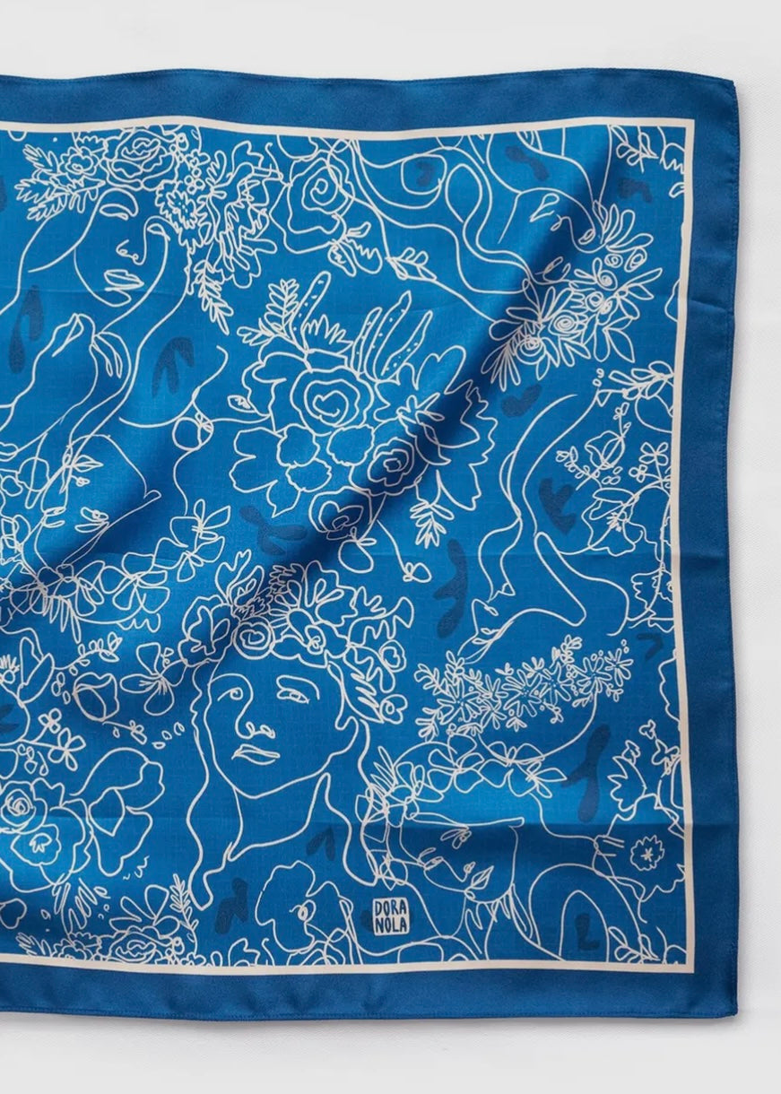 Queen Silk Neckerchief