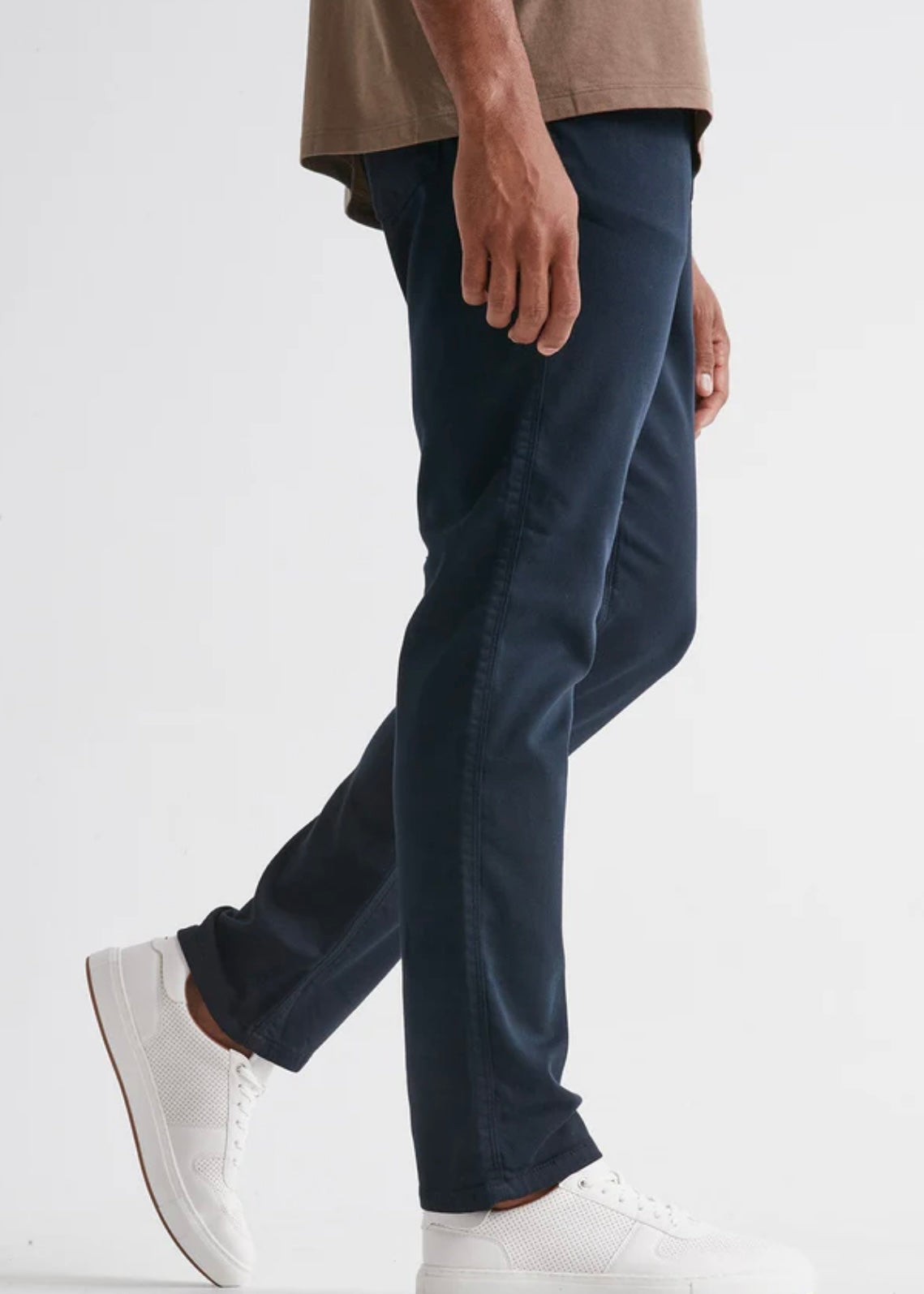 No Sweat Relaxed Taper in Navy