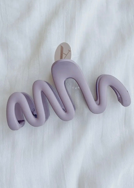 Willow | Solid Squiggle Matte Claw Clip