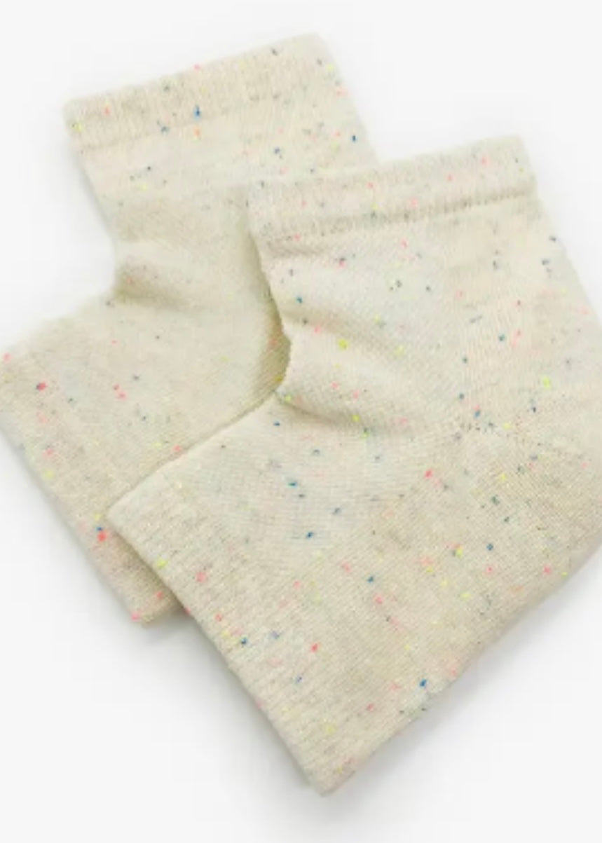 Moisturizing Heel Socks