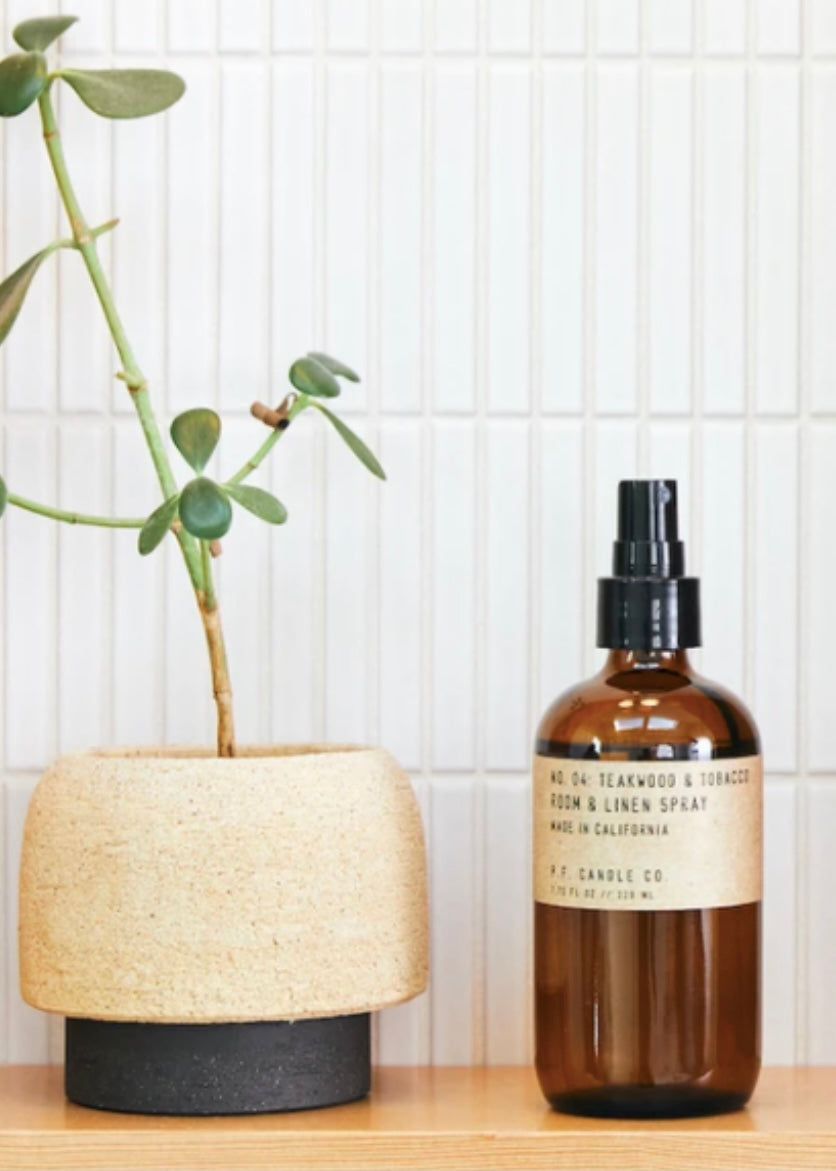 Room + Linen Spray Teakwood + Tobacco
