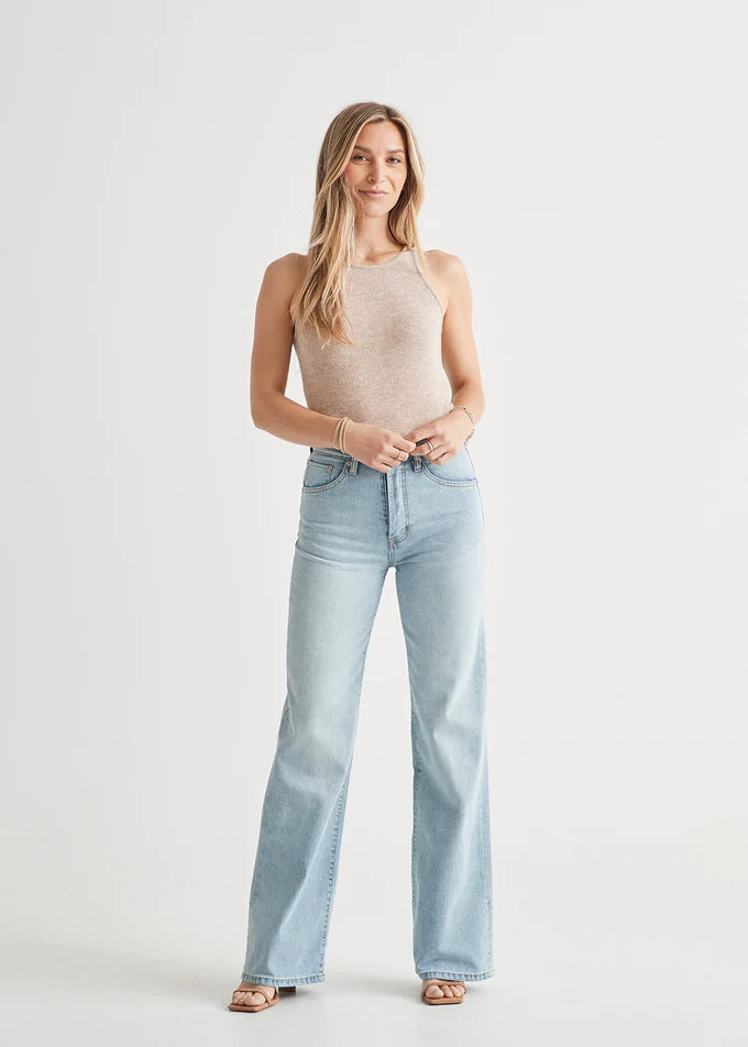 Midweight Performance Denim Wide Leg in Coastal Blue